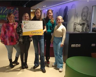 Cheque voor Jeugdhulp Friesland Cheque voor Jeugdhulp Friesland