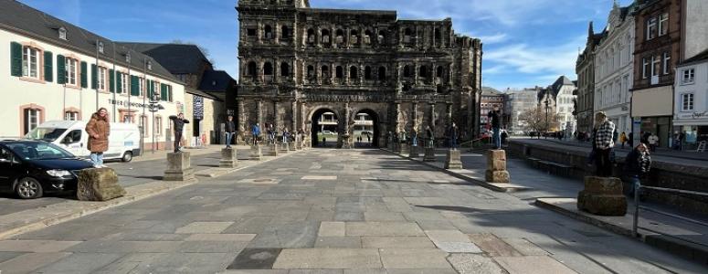 trier